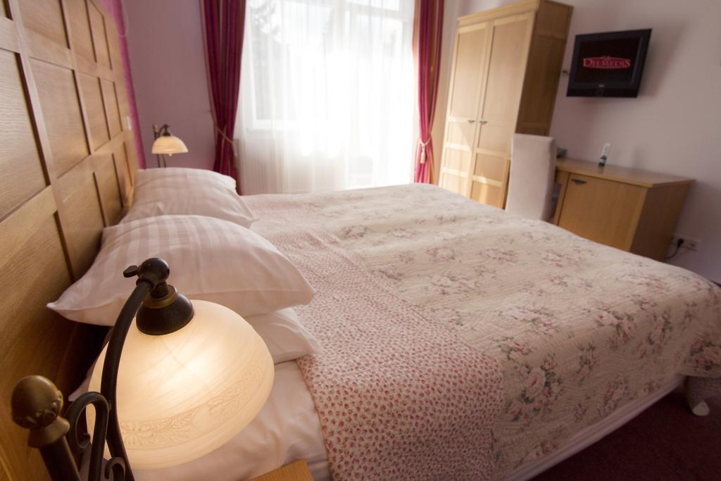 Hotel Vila Diemedis Palanga Rum bild