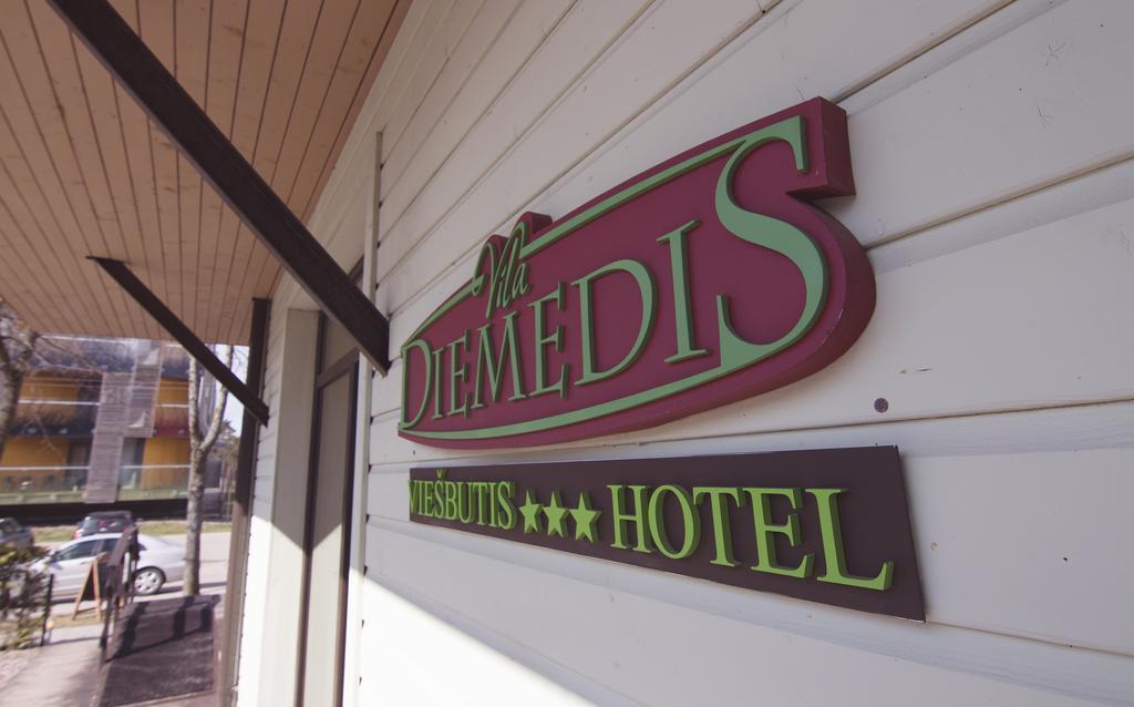 Hotel Vila Diemedis Palanga Exteriör bild