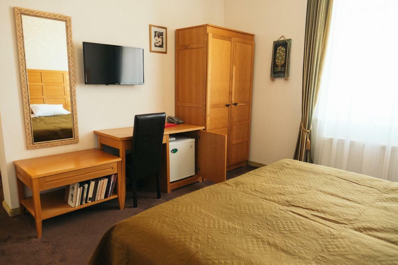 Hotel Vila Diemedis Palanga Exteriör bild