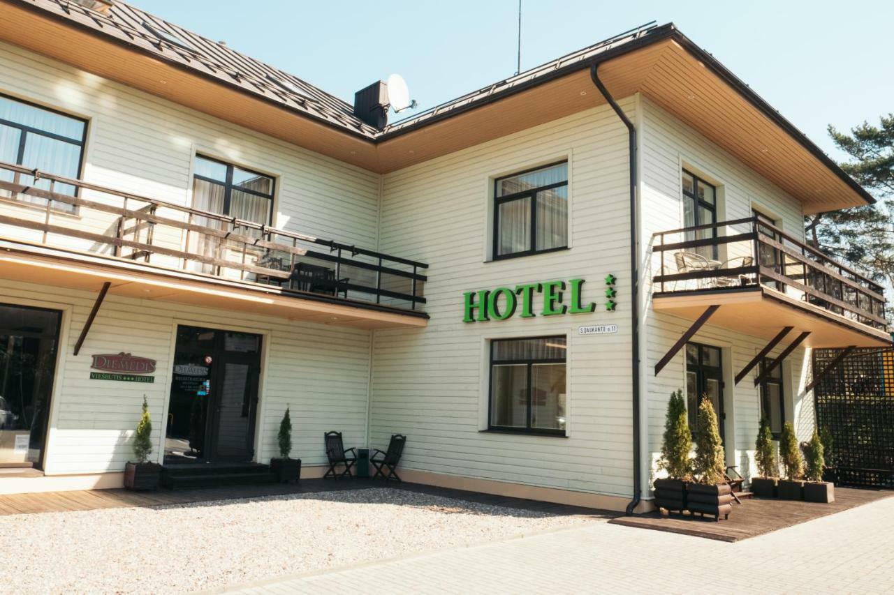 Hotel Vila Diemedis Palanga Exteriör bild